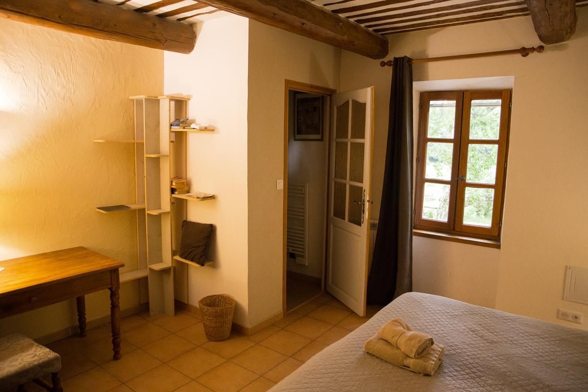 Mas Des Vertes Rives Bed & Breakfast Châteauneuf-de-Gadagne Eksteriør bilde
